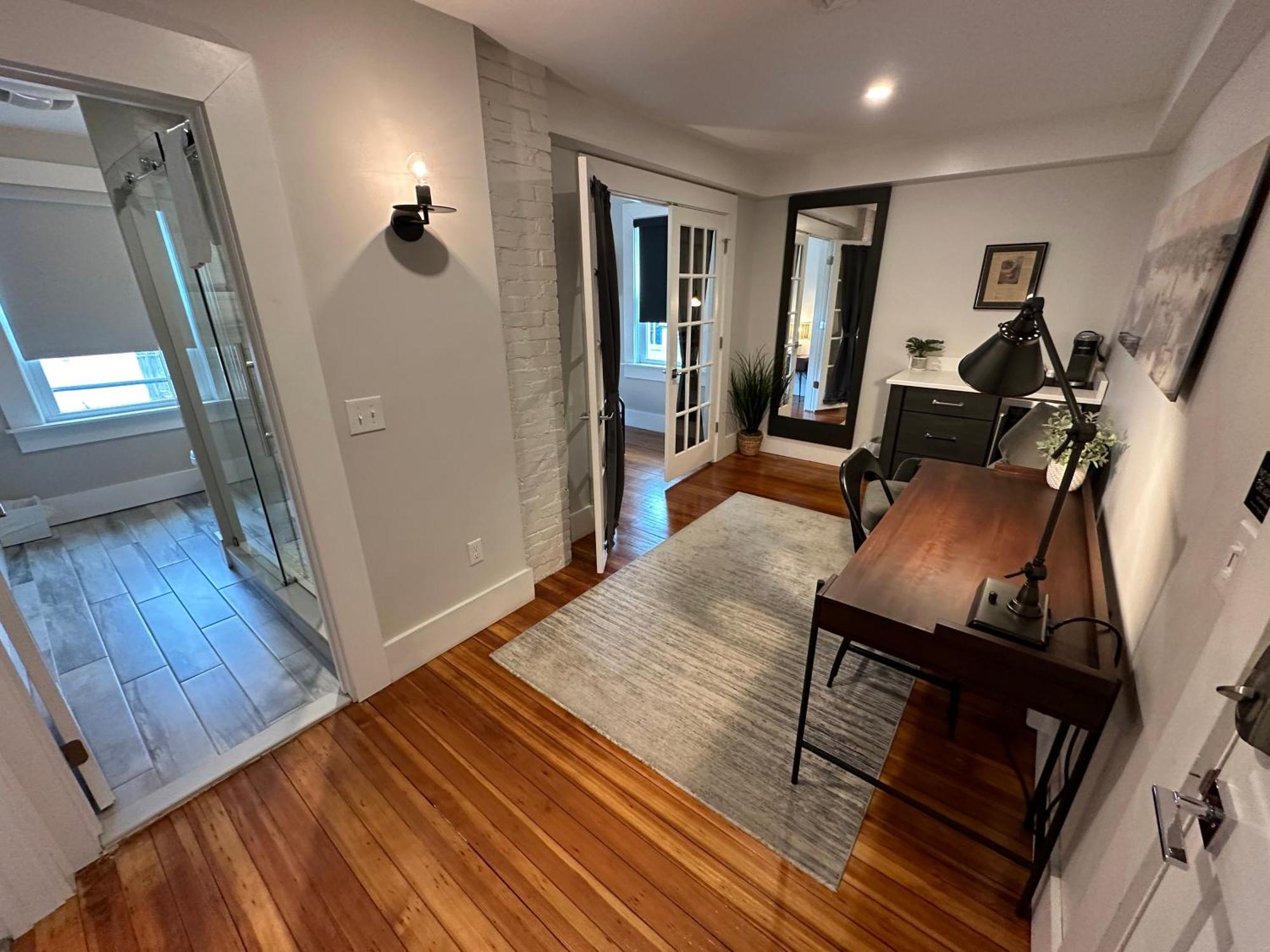 Entire Modern 7 Unit 7 Bath Boutique Inn نيوبورت المظهر الخارجي الصورة