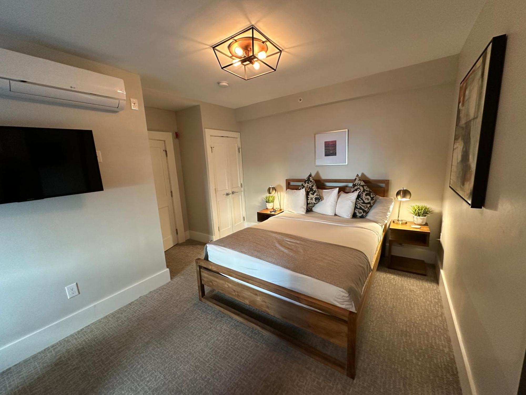 Entire Modern 7 Unit 7 Bath Boutique Inn نيوبورت المظهر الخارجي الصورة