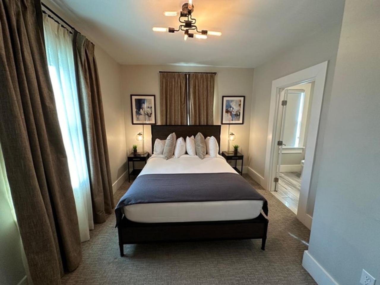 Entire Modern 7 Unit 7 Bath Boutique Inn نيوبورت المظهر الخارجي الصورة